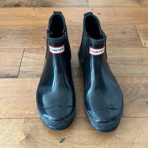 Gloss Chelsea Hunter Boots